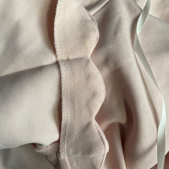 Soft pink, scalloped collar, off the shoulder dress - Picture 4 of 5